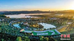 广州北部“生态为基 产业为翼”